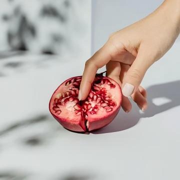 Masturbasi Bisa Menjadi Obat Gejala Haid